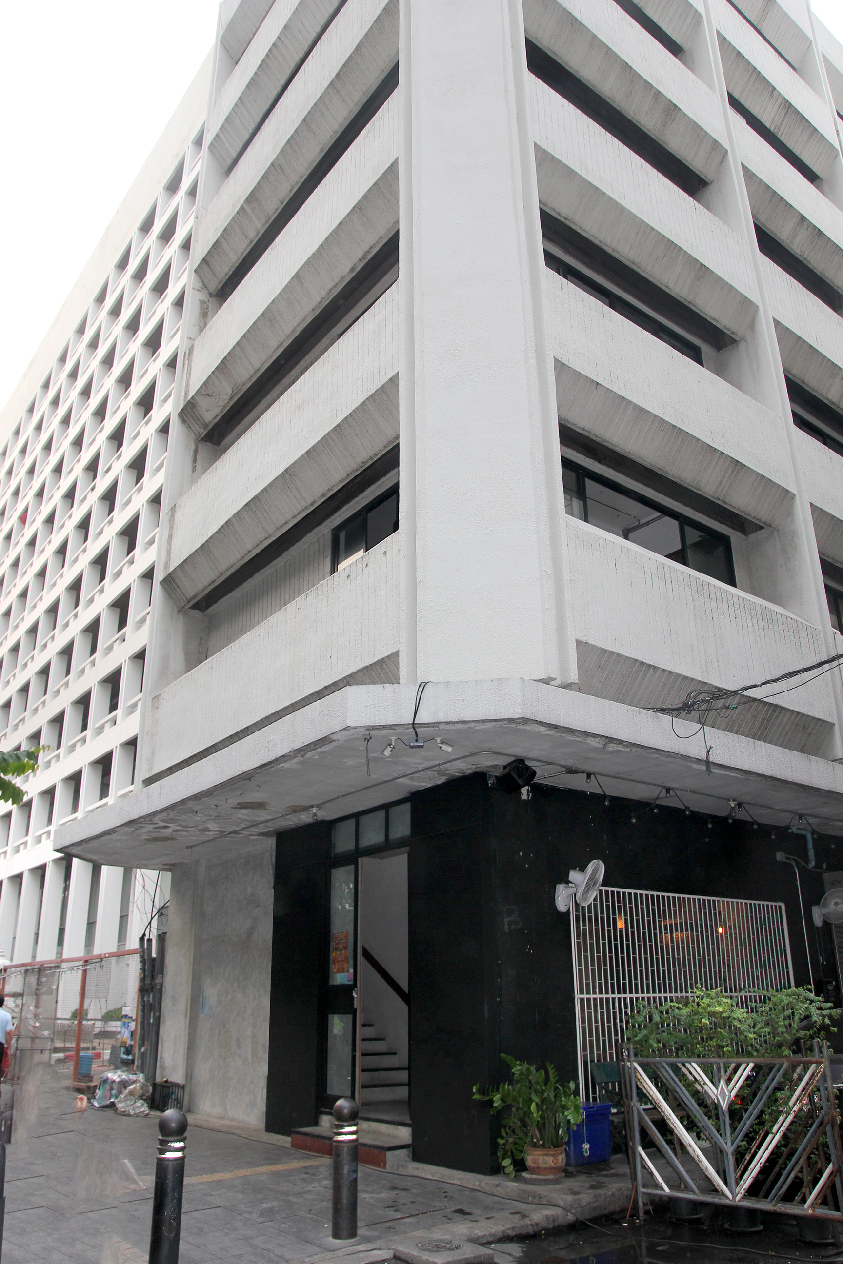 ขายออฟฟิศ Silom 8 Building